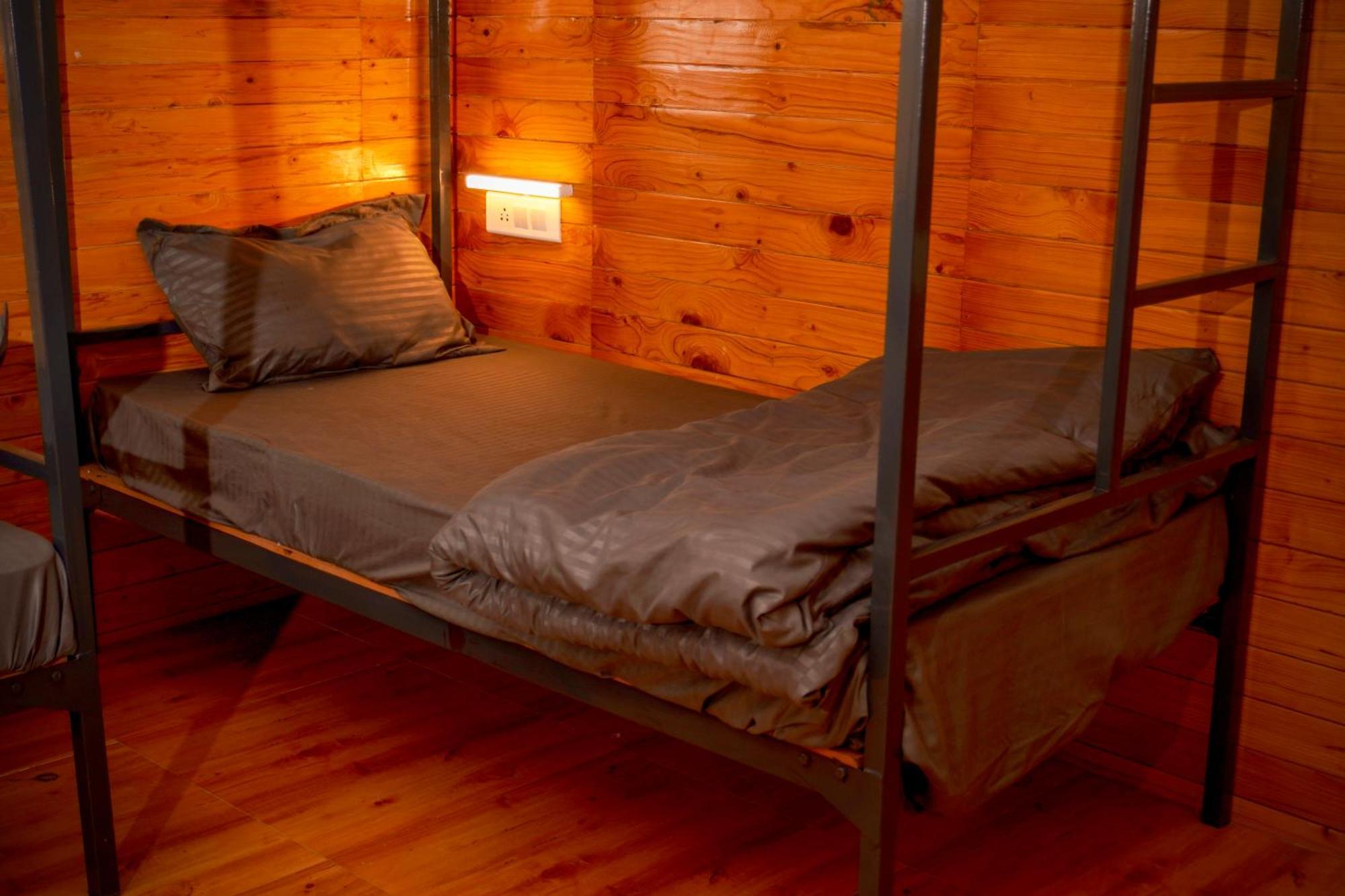 Bed in 6-Bed Mixed Dormitory Room