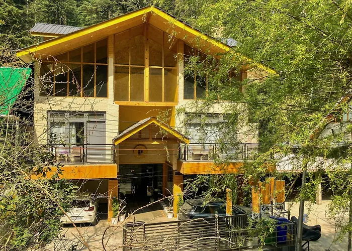 The Hosteller Jibhi